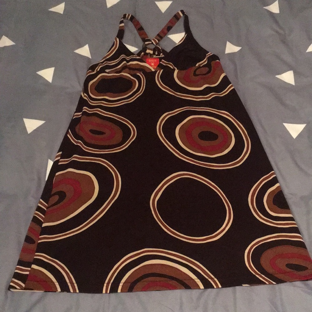 Brown ring patterned mini-dress